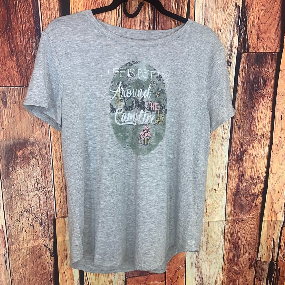 Maurices Graphic t-shirt size large